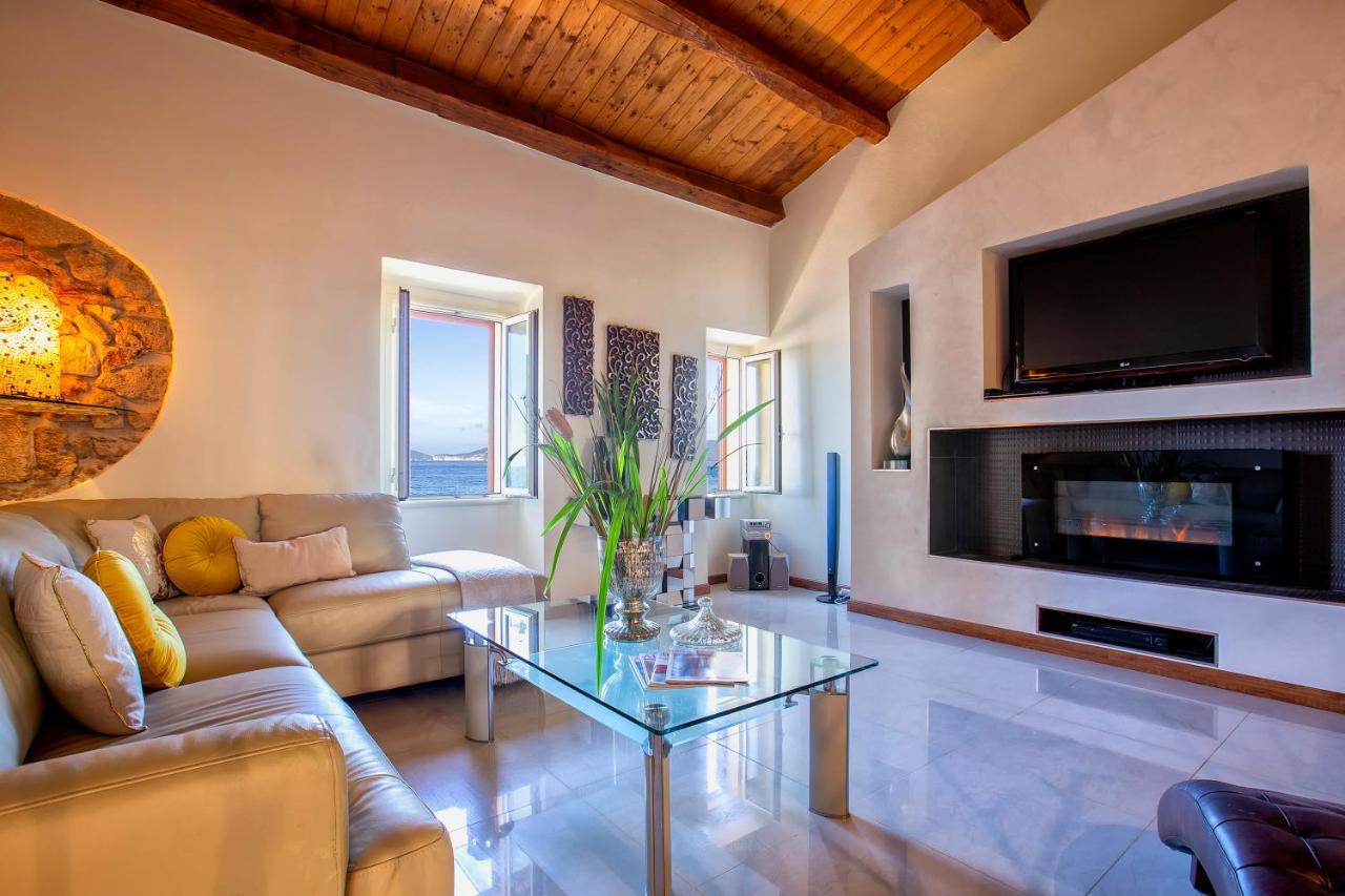 Sardinia Re - Cavour Loft Sea View Apartment Алгеро Екстериор снимка